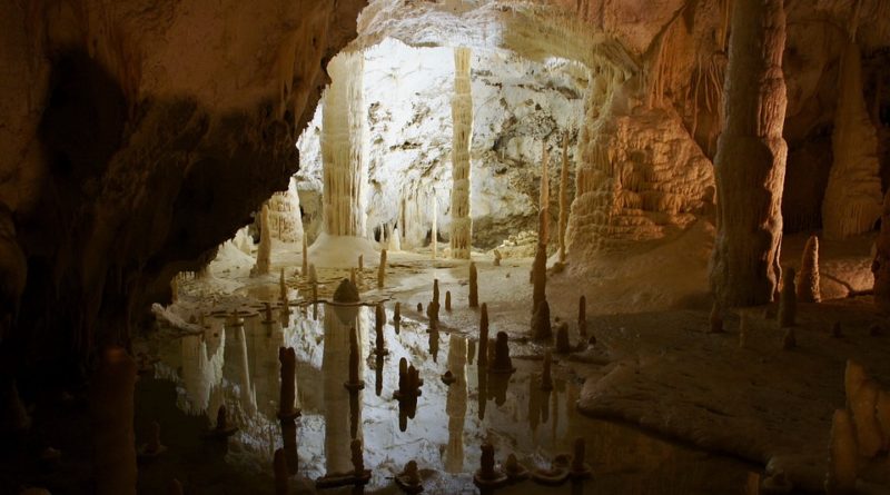Vydejte se poznávat jeskyně Slovenska. Poznejte tu nejhlubší i největší